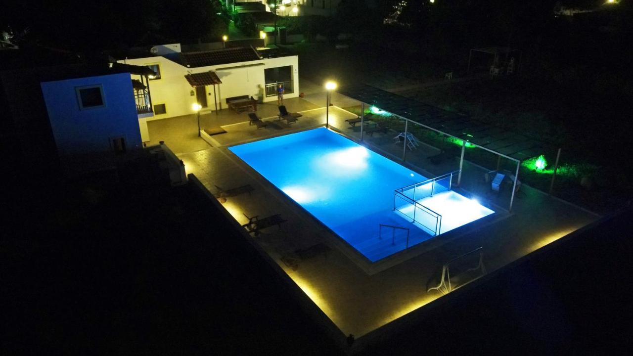 Parissis Eden Villas Skiathos Troulos Exterior photo