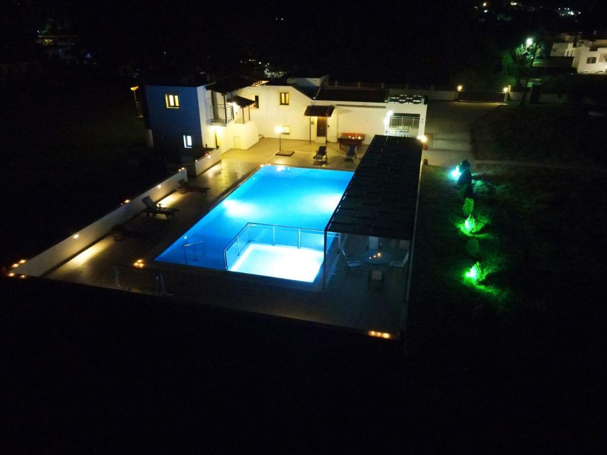Parissis Eden Villas Skiathos Troulos Exterior photo